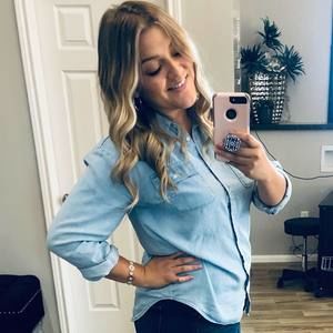 Meet your Posher, Gabriella